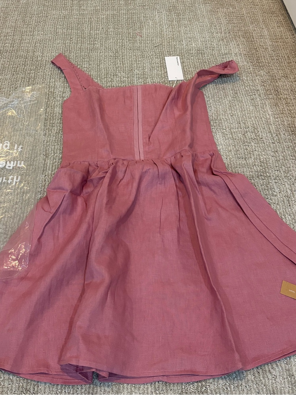 NWT Reformation Sheri Linen dress Rose Petal